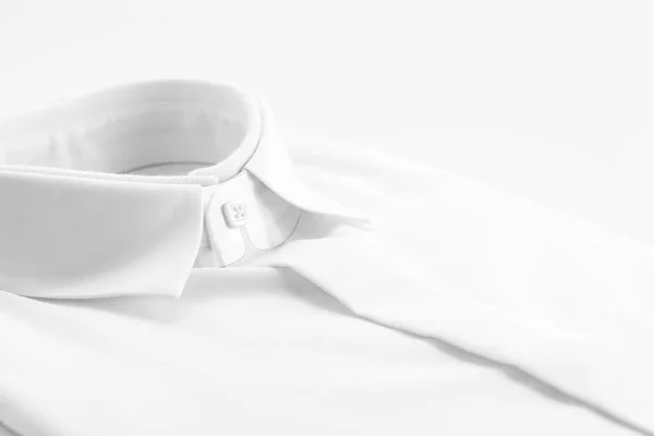 흰색 배경에 흰색 셔츠 — 스톡 사진