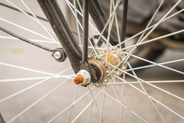 Rueda de bicicleta - efecto vintage —  Fotos de Stock