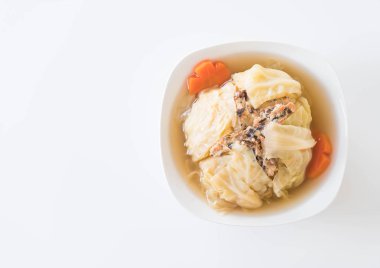 Dolması lahana çorbası