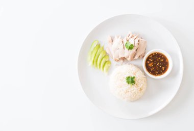  haşlanmış tavuk pilav ile