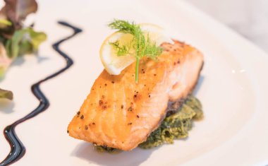 Somon biftek ızgara 