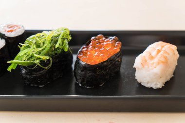 karışık sushi set