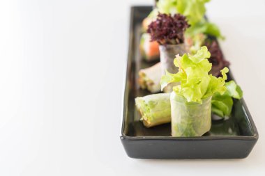 Taze sebze şehriye böreği