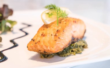 Somon biftek ızgara 