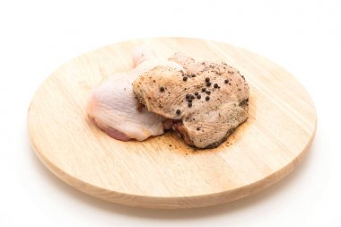 marine edilmiş tavuk uyluk