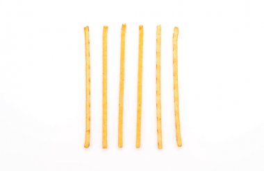 beyaz zemin üzerine bisküvi sopa