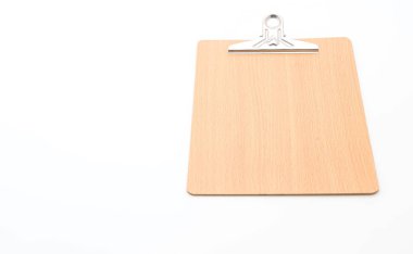 Beyaz arka plan üzerinde ahşap Pano