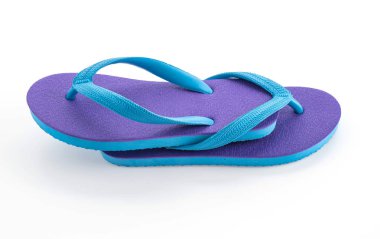 Beyaz arka plan üzerinde lastik terlikler