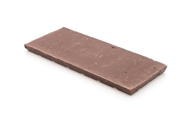 Beyaz arkaplanda çikolata çubukları