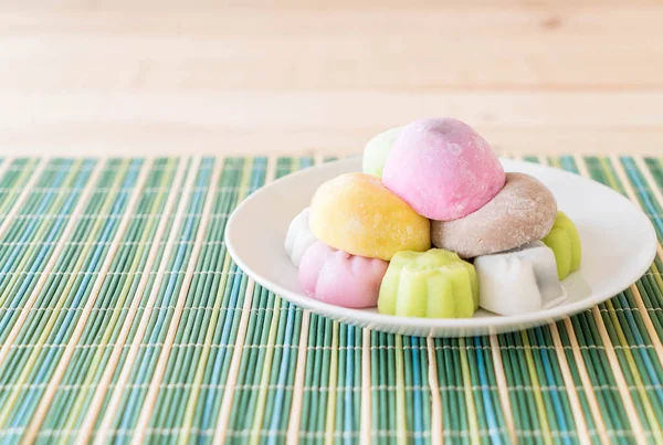 Renkli tatlı mochi — Stok fotoğraf