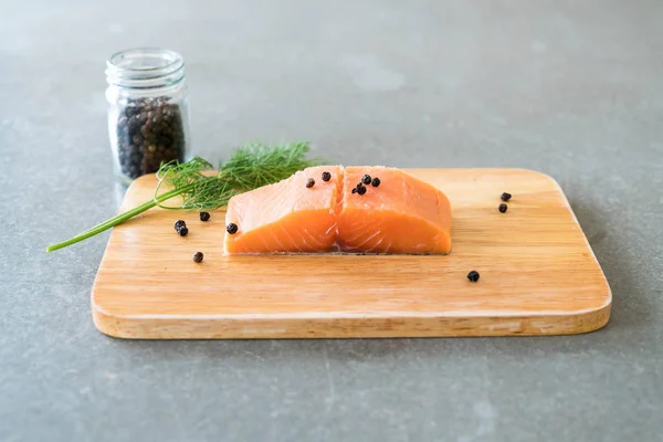 Fresh Salmon Fillet on board — Stock Photo, Image