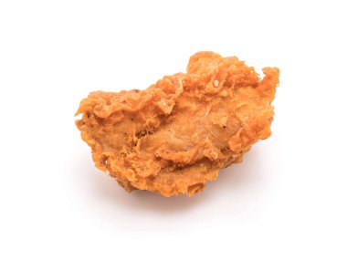 Beyaz arka planda kızarmış tavuk