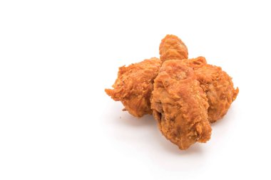 Beyaz arka planda kızarmış tavuk