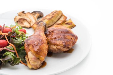 Izgaralar biftek teriyaki soslu tavuk