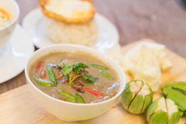 Hindistan cevizi çorbası yengeç veya güveç Yengeç 