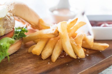 peynir domuz eti hamburger