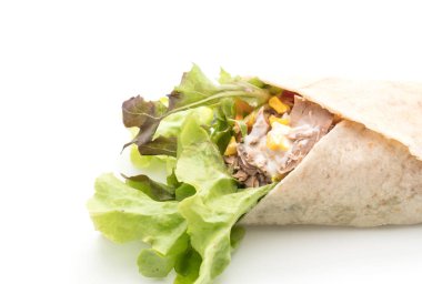 ton balıklı Mısır salata ile salata rulo sarma