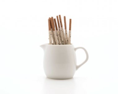 tanımlama bilgisi ve aromalı kremalı bisküvi sopayla