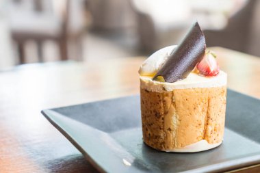 Mango ve tutku meyve Mus kek