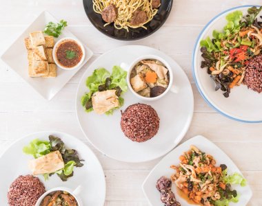 karışık vegan gıda