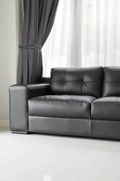 Modern kanapé a nappaliban — Stock Fotó