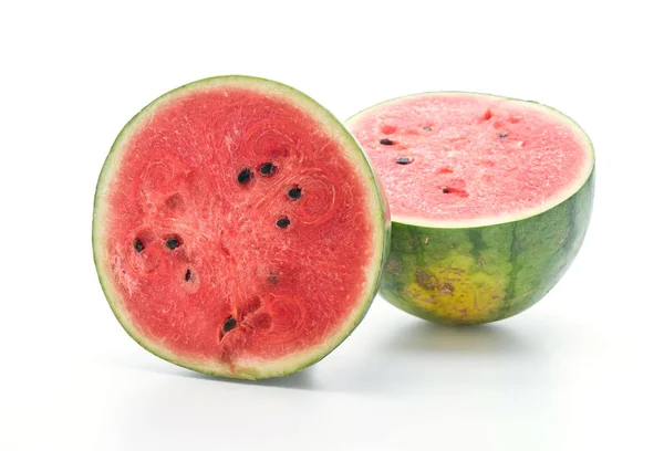 Färsk vattenmelon på vit — Stockfoto