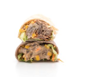 ton balıklı Mısır salata ile salata rulo sarma