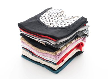 giyim üzerine beyaz yığınları 