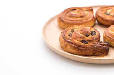 tarçınlı üzümlü rulo