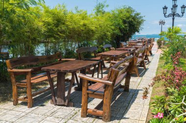 boş ahşap sandalye 