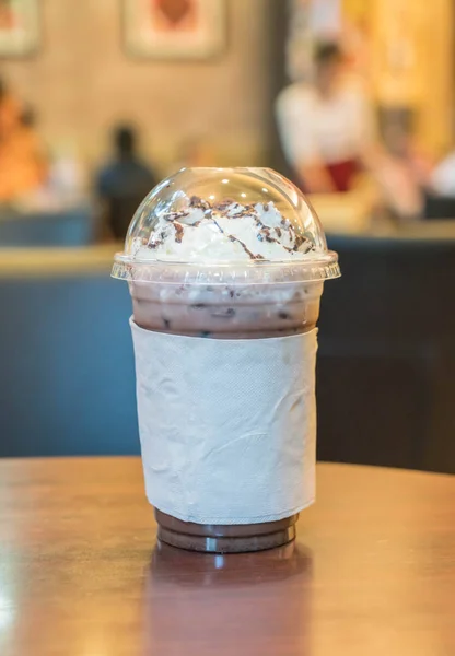 Buzlu Çikolata kremalı — Stok fotoğraf