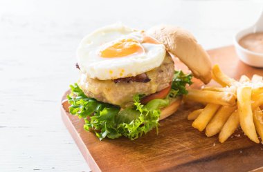 peynir domuz eti hamburger