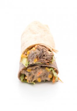 ton balıklı Mısır salata ile salata rulo sarma