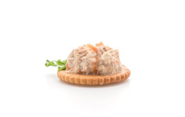 ton balıklı salata kraker ile