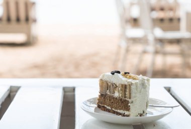 Banoffee pasta plaka üzerinde