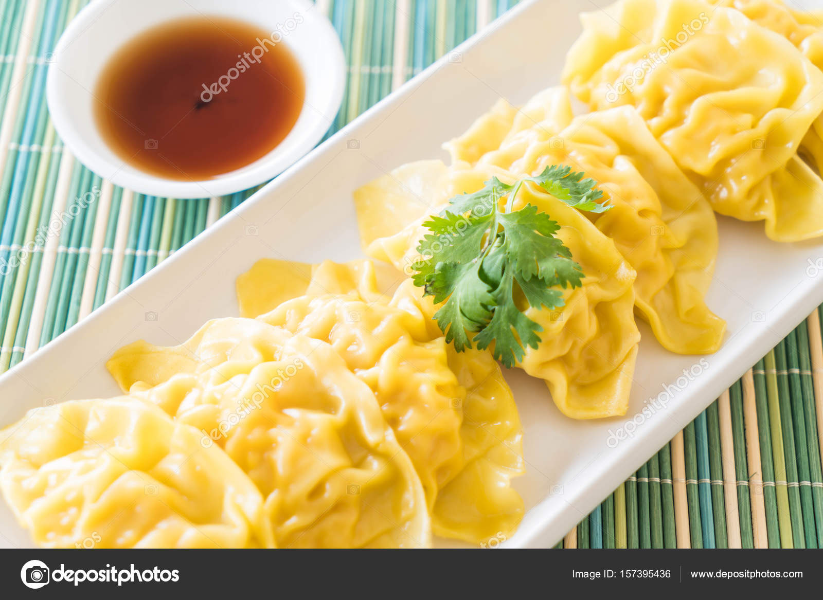Steamed shrimp dumplings dim sum — Stock Photo © topntp #157395436