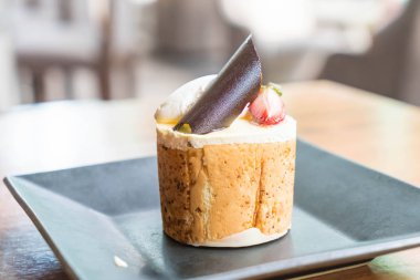 Mango ve tutku meyve Mus kek