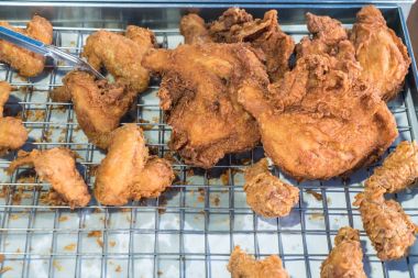 derin kızarmış tavuk 