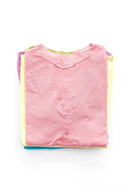 giyim üzerine beyaz yığınları 