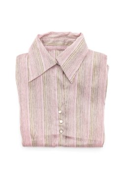 Gömlek beyaz arkaplanda