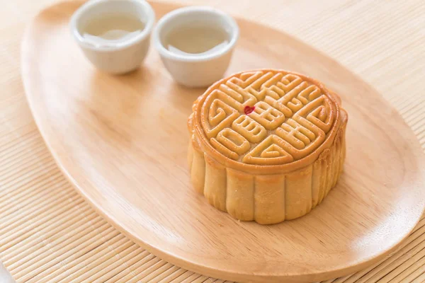 Fresh moon cake — Stock Photo, Image