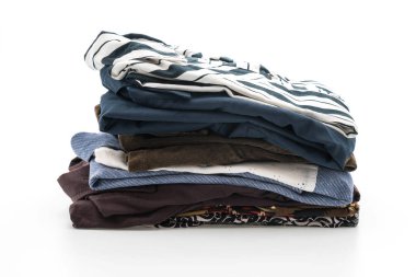 giyim üzerine beyaz yığınları 