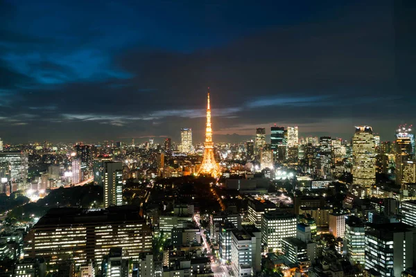 Ciudad de Tokio skyline al atardecer —  Fotos de Stock