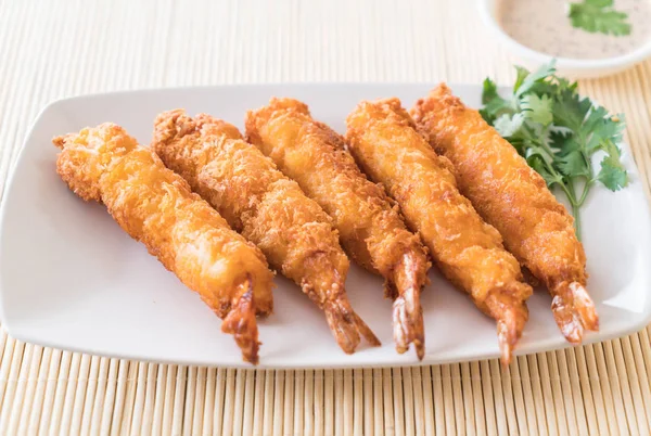 Batter-fried prawns on table — Stock Photo, Image