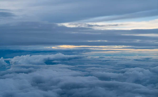 空は雲の上 — ストック写真