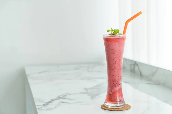 Gemengde bessen smoothie — Stockfoto