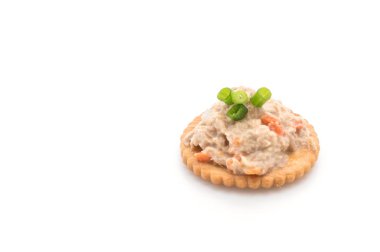 ton balıklı salata kraker ile