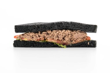 kömür ton balıklı sandviç