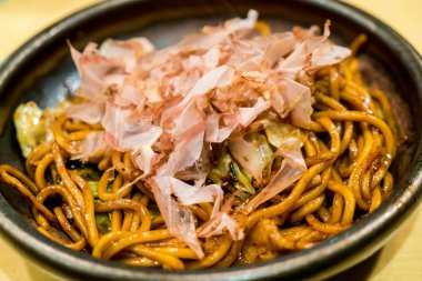 Yakisoba, Japon kızarmış şehriye