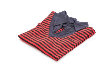 gömlek. beyaz üzerine katlanmış t-shirt 